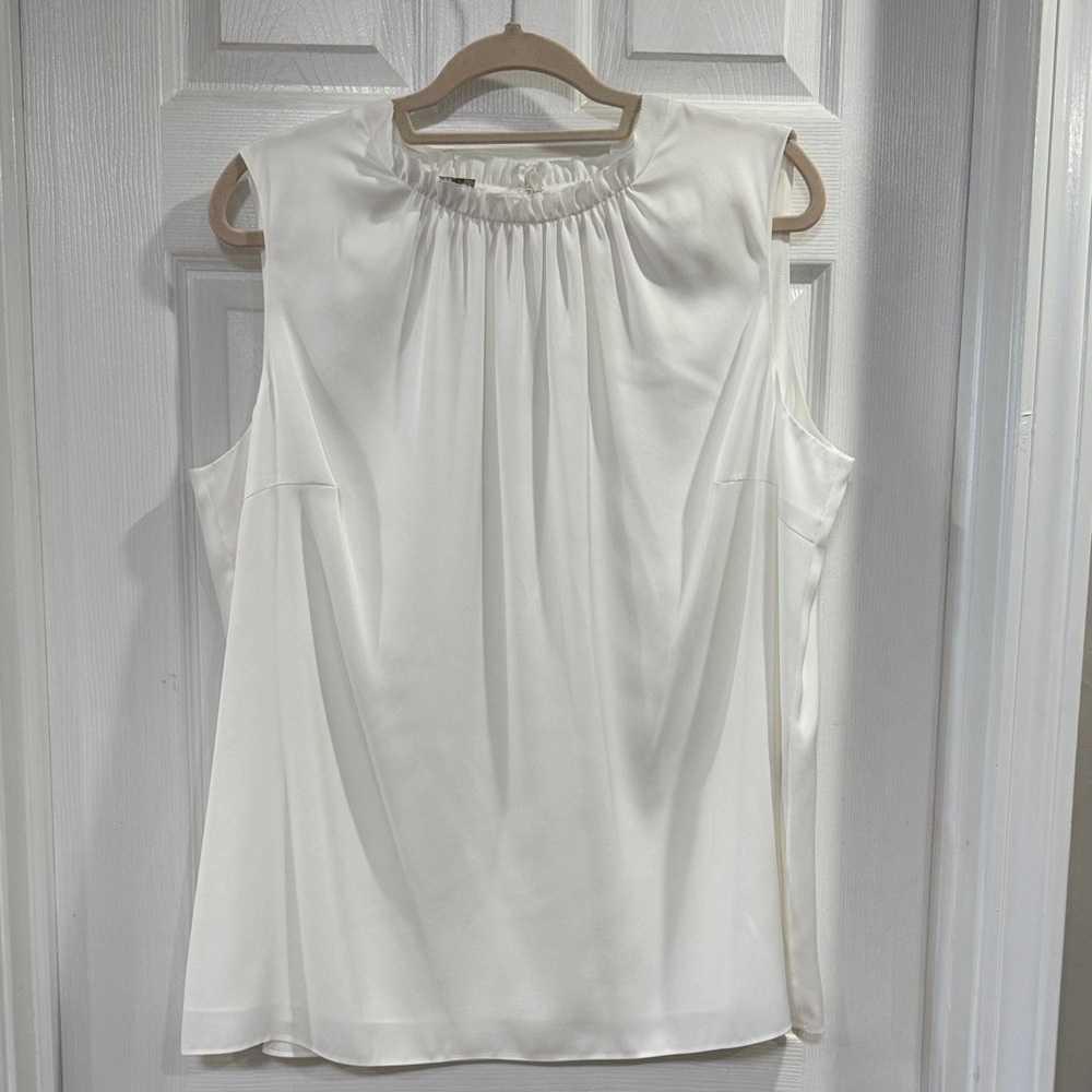 Hobbs London Sleeveless Gathered Neck Blouse in White